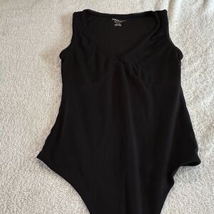 NWOT - American Eagle Outfitters Black Ribbed bodysuit size small